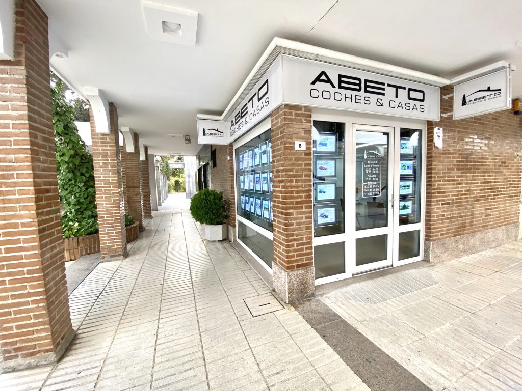Inmobiliaria Abeto coches & casas
